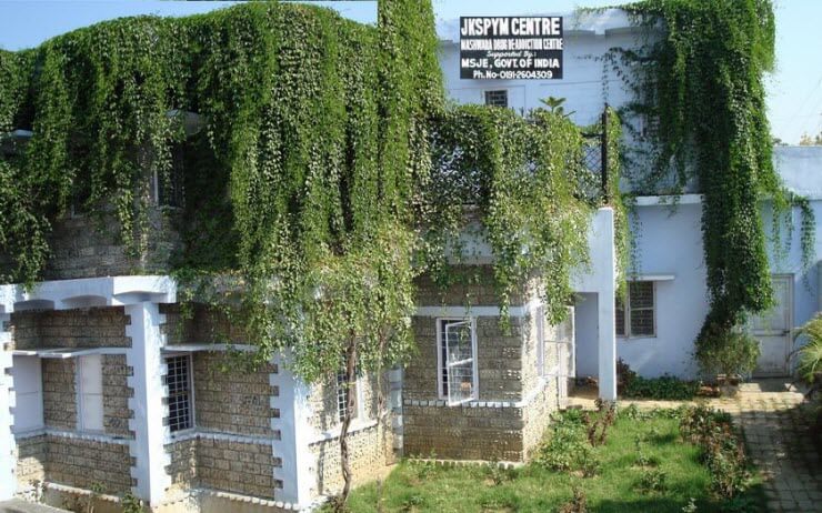 Mashwara Drug De-addiction Center Jammu (JKSPYM)